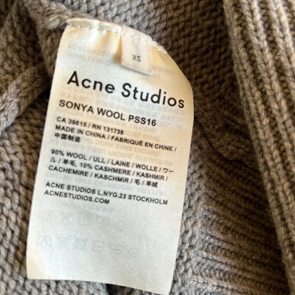 STYLISH YET COZY ACNE STUDIOS GREY CASHMERE/WOOL SONYA OPEN CARDIGAN‎ - UNISEX